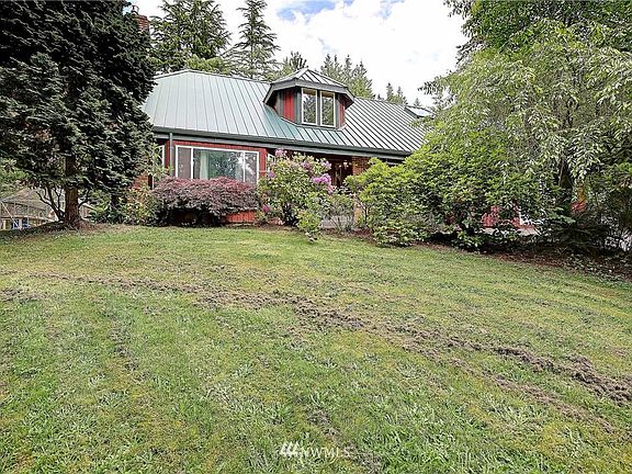 2nd image of 30527 15th Ave NE