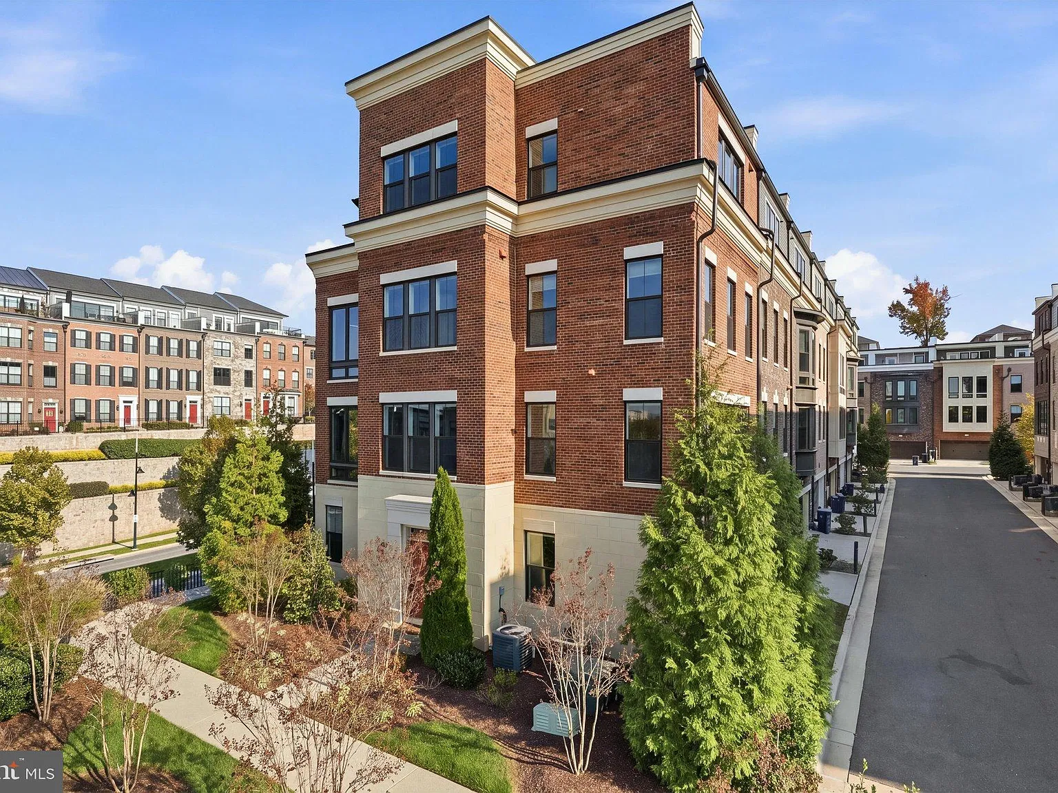 Potomac Overlook Condo — Photo 3