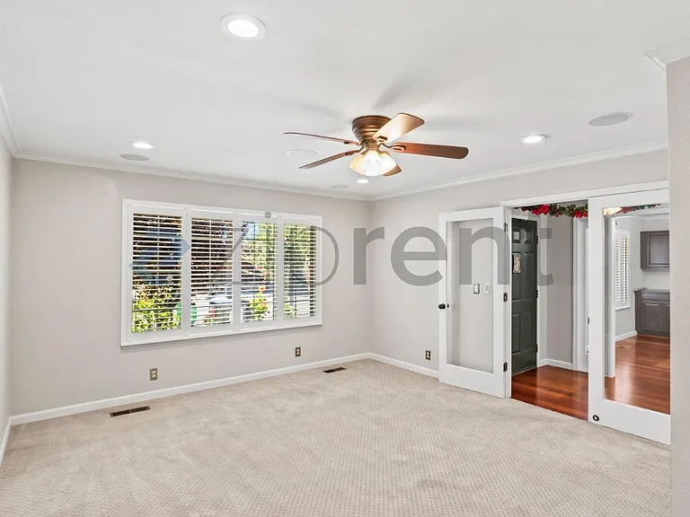 2969 Martin Ave — Photo 5