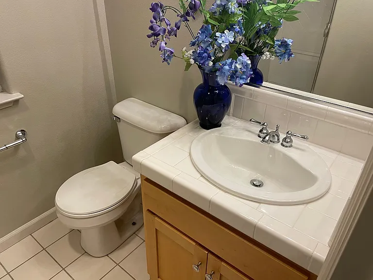 55 Waterford Ct — Photo 24