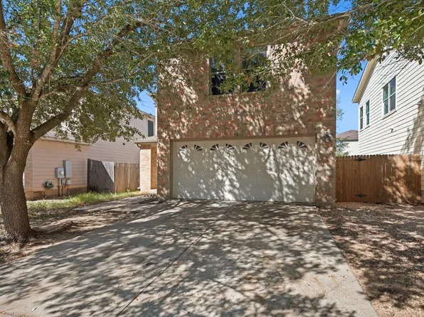 5600 Victory Gallop Dr, Del Valle, TX 78617