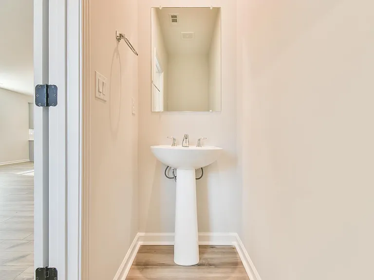 2390 Whistler Way NE — Photo 13
