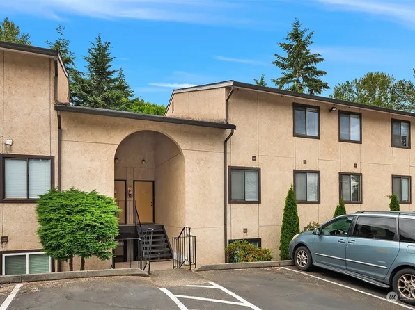 10021 SE 235th Place #B206, Kent, WA 98031