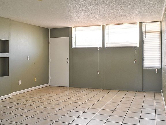 5th image of 235 S Hobson