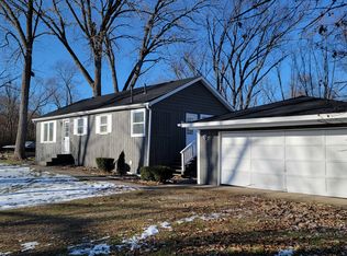 5302 Cleveland Dr, McHenry, IL 60050