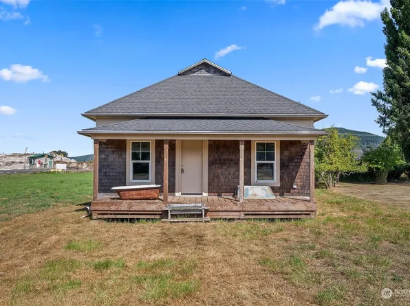 613 Oregon Avenue, South Bend, WA 98586