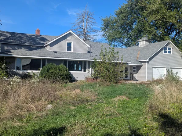 7303 Robinson Rd, Petersburg, MI 49270