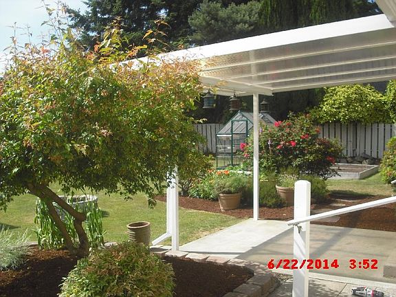 3rd image of 19917 18th Ave NW