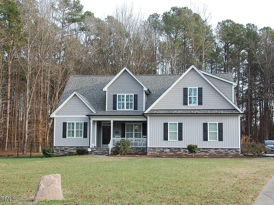 1st image of 129 Creekside Dr