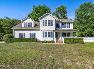 180 Middleton Pl, Sneads Ferry, NC 28460