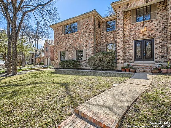 3rd image of 3011 Orchard Hill