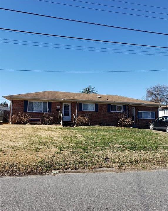 1st image of 709 Houdon Ln