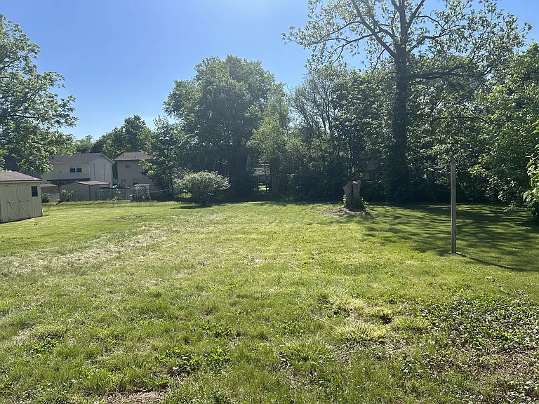 352 Shenandoah Ave — Photo 14