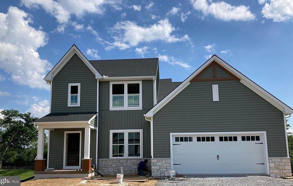 1st image of 91 Lake View Rd #20