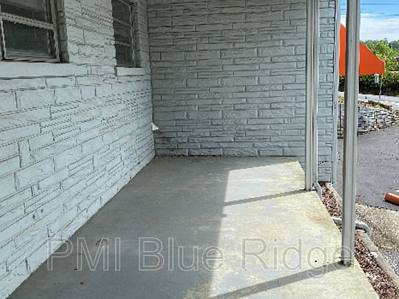 4th image of 2001 Asheville Hwy Suite 2