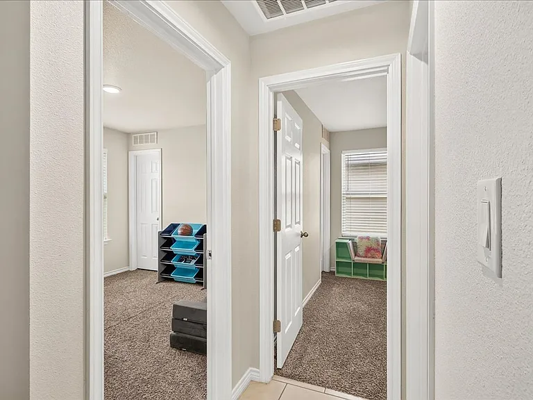 3913 Targaryen Way — Photo 19