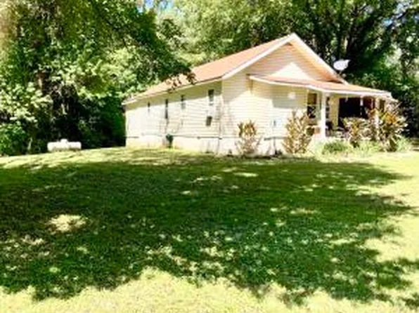 125 W Bradford St, Pyatt, AR 72672