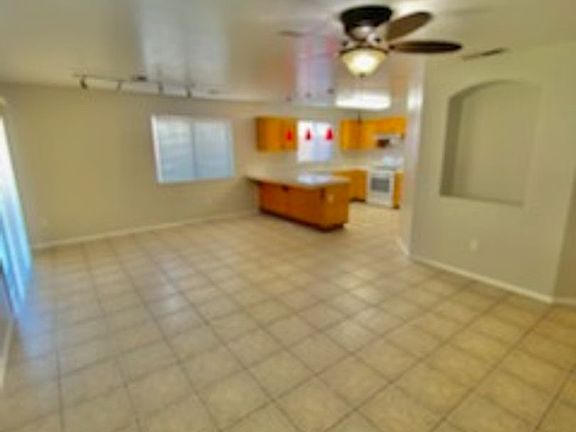 4th image of 9505 Chatfield Ct