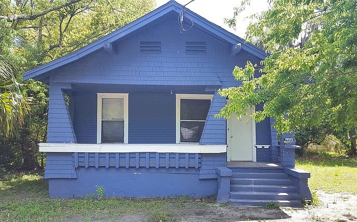 1st image of 354 Woodbine St