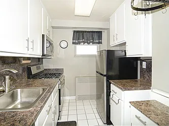 Sold by Robert E. Hill 