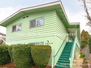 2204 SE 50th Ave #4, Portland, OR 97215