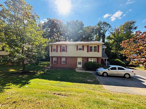 2nd image of 204 Ellett Rd