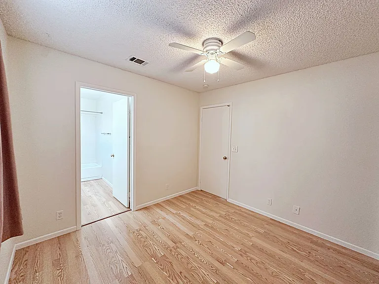 3317 Surfline Dr — Photo 33