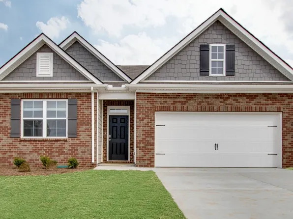 5050 Strawberry Pl, White House, TN 37188