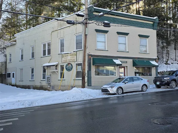 18 South Main Street, Randolph, VT 05060