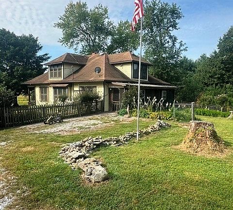 2nd image of 3384 E State Road 160