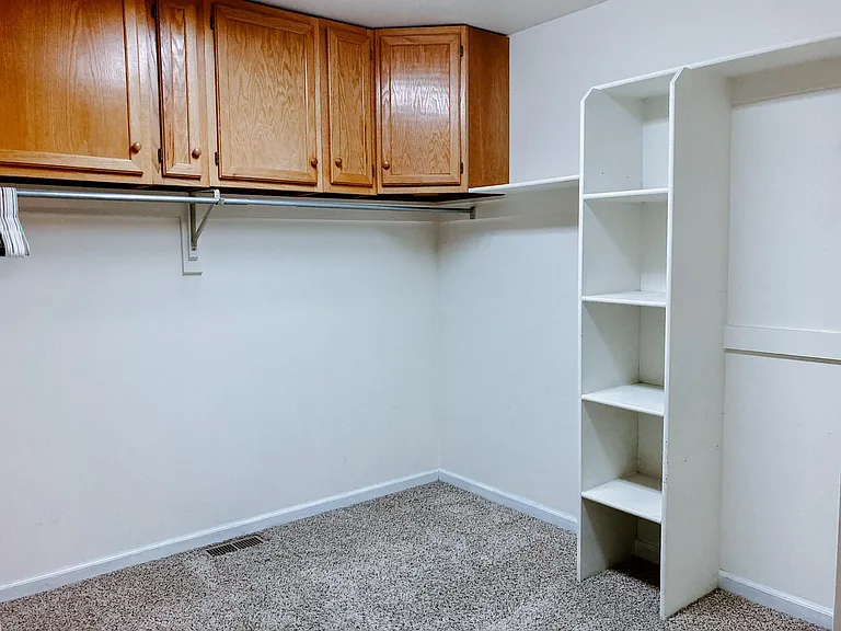 235 Lanfare Pl — Photo 23