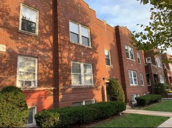 5801 S Whipple St APT 1, Chicago, IL 60629