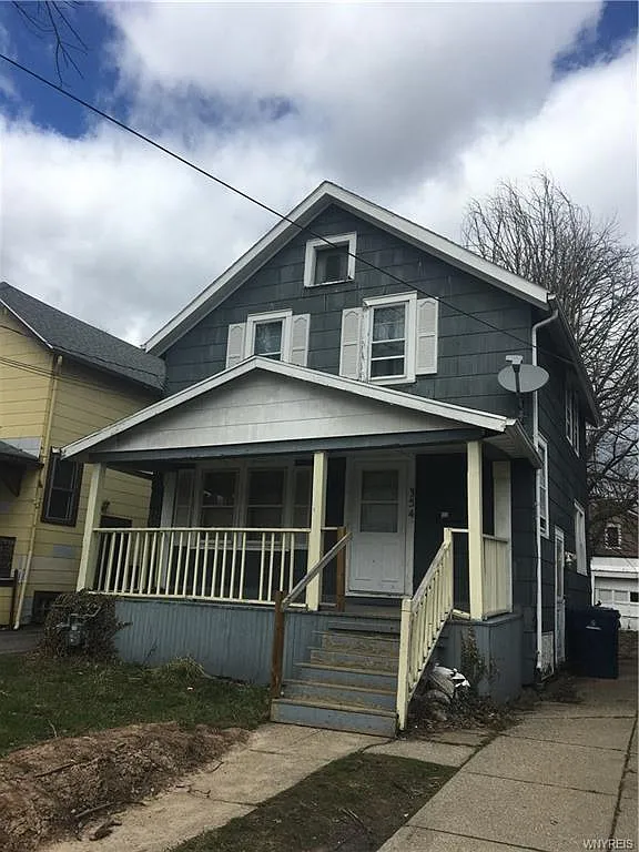354 Shirley Ave photo 1