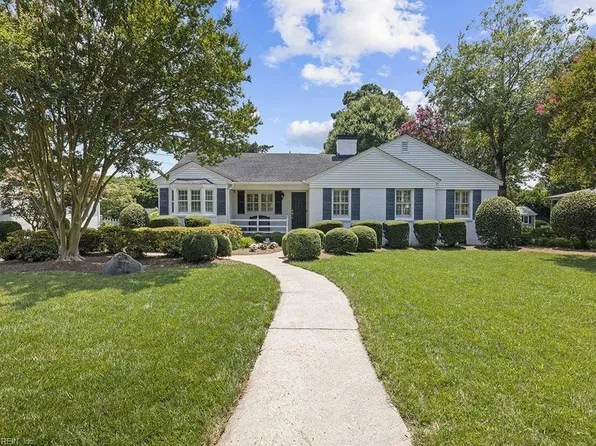 1117 Brandon Rd, Virginia Beach, VA 23451