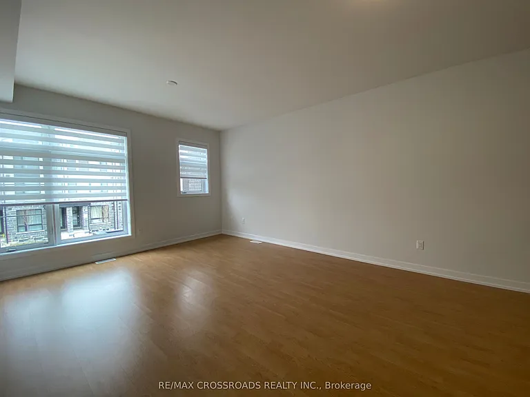 68 Stauffer Cres — Photo 20