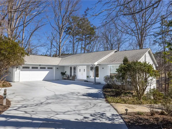 12 Yeoman Ln, Salem, SC 29676