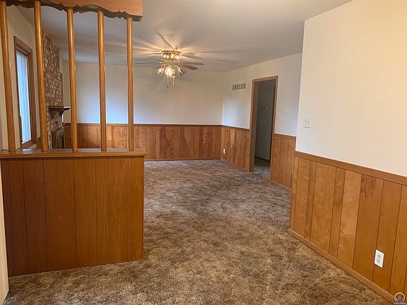 5th image of 2821 SE Bennett Dr