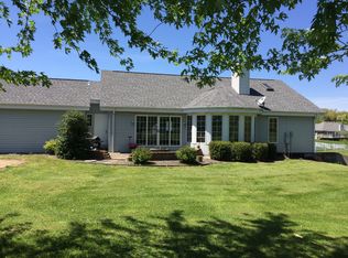 23128 Red Oak Dr, Lebanon, MO 65536
