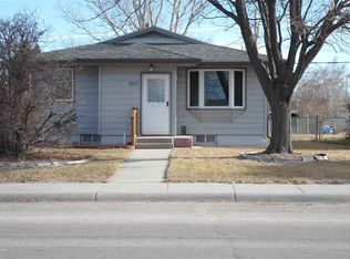 1917 E D St, Torrington, WY 82240