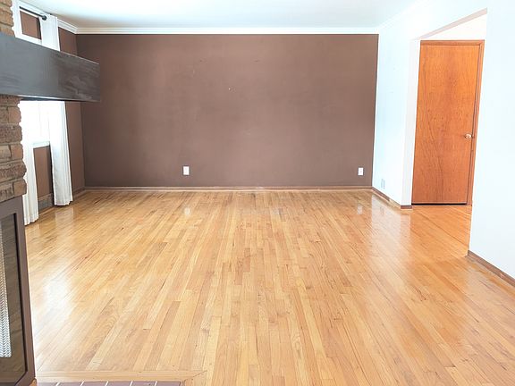 3rd image of 1311 E 55th Ave