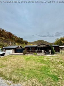 64 Greenleaf Ln, Madison, WV, 25130