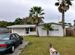 104 Maple Ave, Fort Pierce, FL 34982