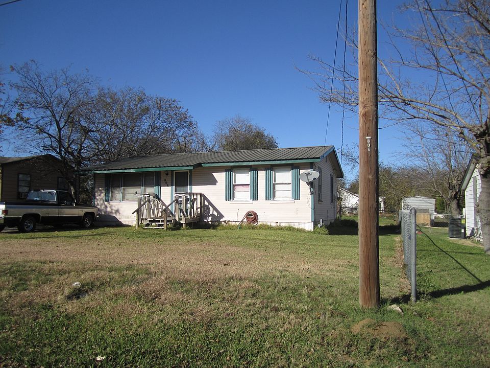 2nd image of 808 W Atchley Ave