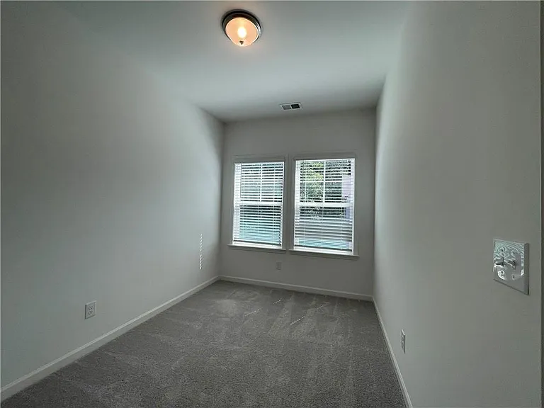 1597 Tilden Ct — Photo 41