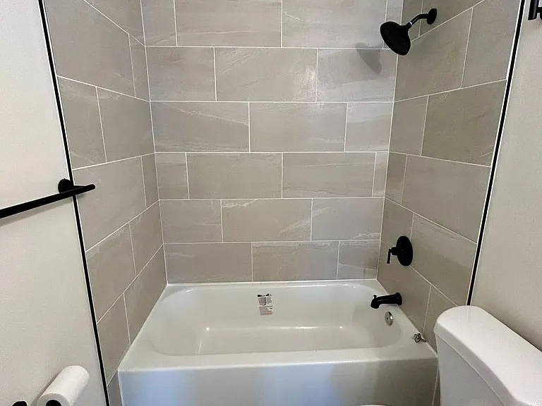 635 E Seneca Tpke #633 — Photo 12
