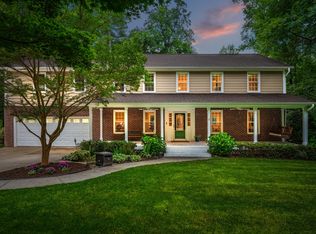 8608 Valley Brook Dr, Raleigh, NC 27613