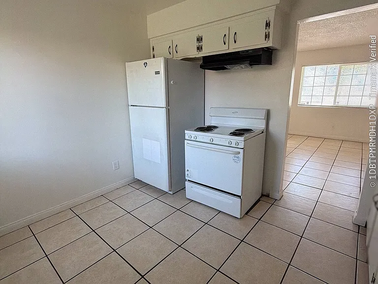 228 Sequoia Dr #C — Photo 6