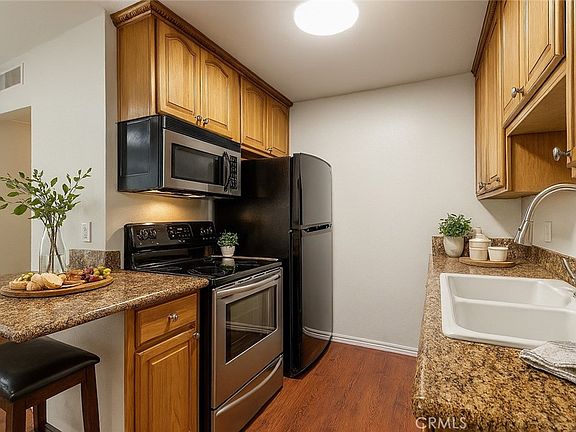 5th image of 564 N Bellflower Blvd Unit 218