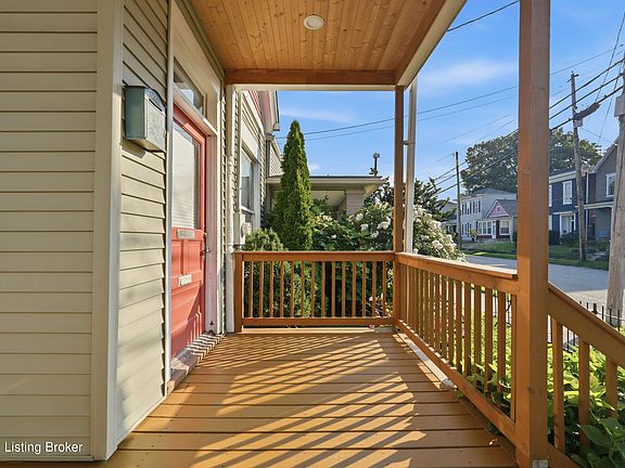 4th image of 218 Pope St