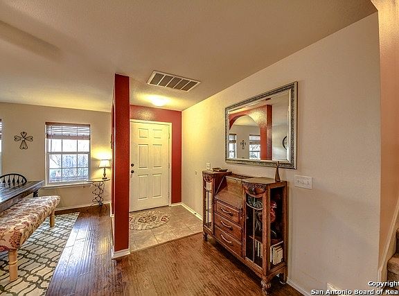 4th image of 7719 Parkwood Way